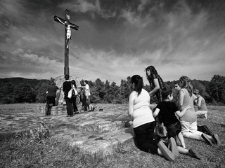 Gypsy religious procession M 15-1