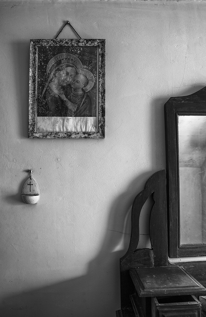 Room of Faith in Mono