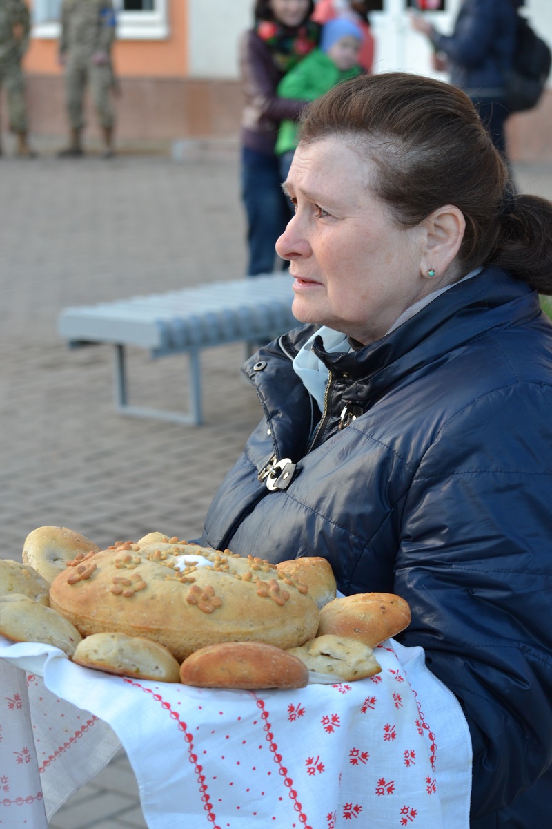 Теща чекає.