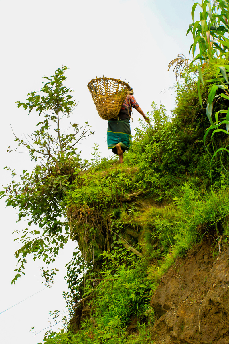 по краю пропасти