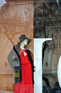 Время женщин...