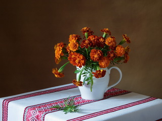 Чорнобривці.