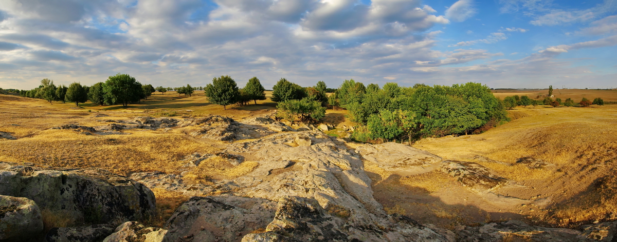 Уж небо осенью дышало...