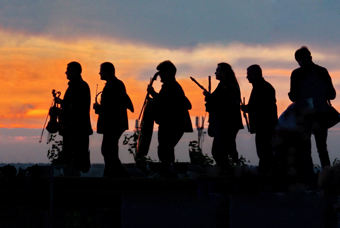 К вечерней серенаде