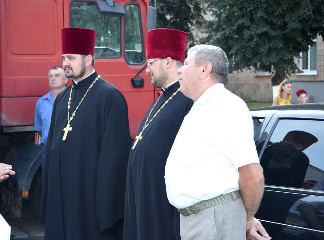 Привітаємо і ми