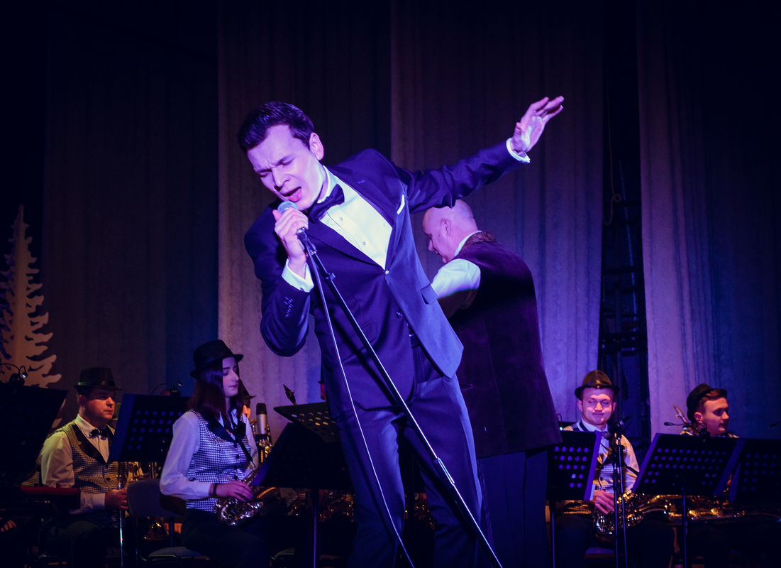 Момент - LeoBand Orchestra у Рівному з різдвяною програмою, 22 грудня 2017 р. 