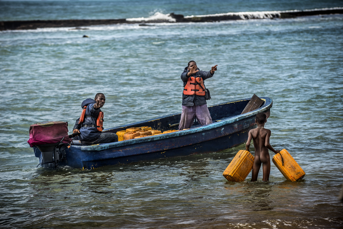 Boraka. Gasoline Trafickers 03