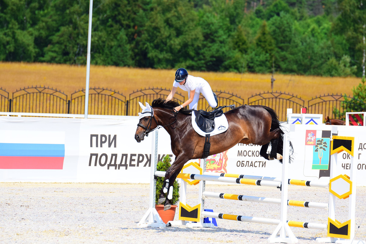 Падать надо тоже уметь