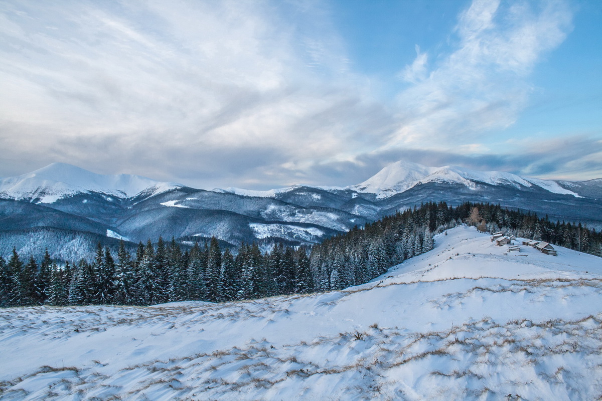 Говерла  і  Петрос