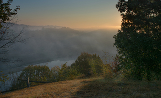 Осіннім ранком