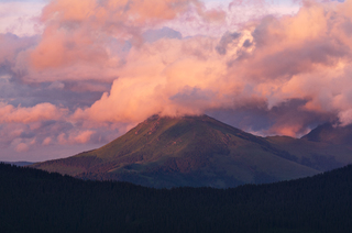 Посмішка Румунки (вид на Румунську г.Фаркеу, 1958м.)