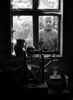 За вікном минулого