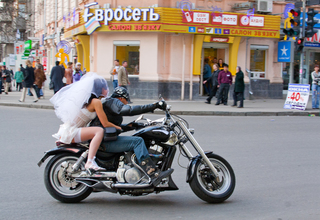 Весілля рокерів