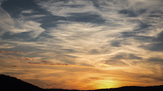 Час,щоб в гору глянути.