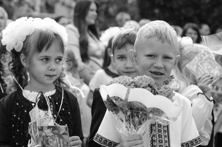 Перша шкільна лінійка