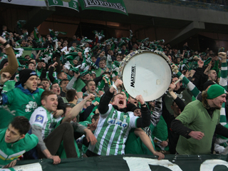 Футбольні фанати