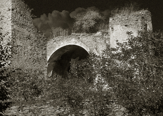 Стара_фортеця