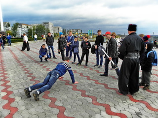 Покажи силу свою, козаче!