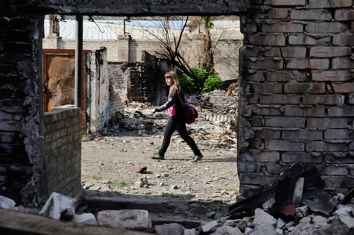 Девочка и война