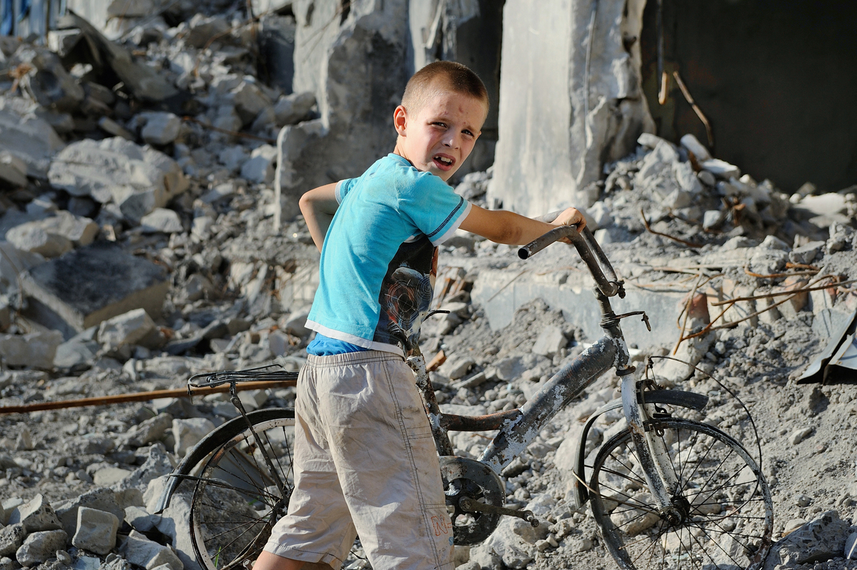 На Донбасі - Пацаняче горе