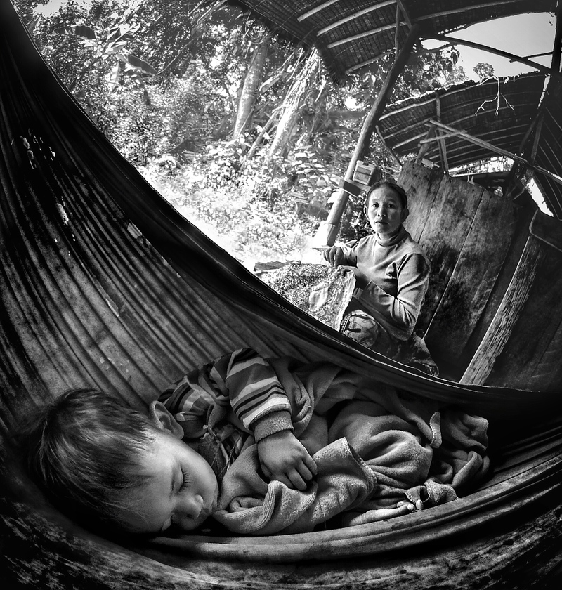 Материнство