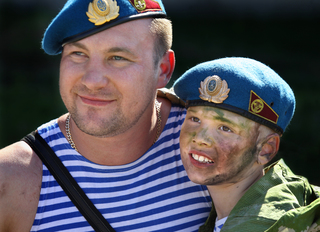 Син десантника