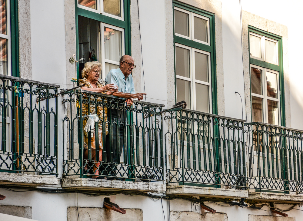 Наблюдатели