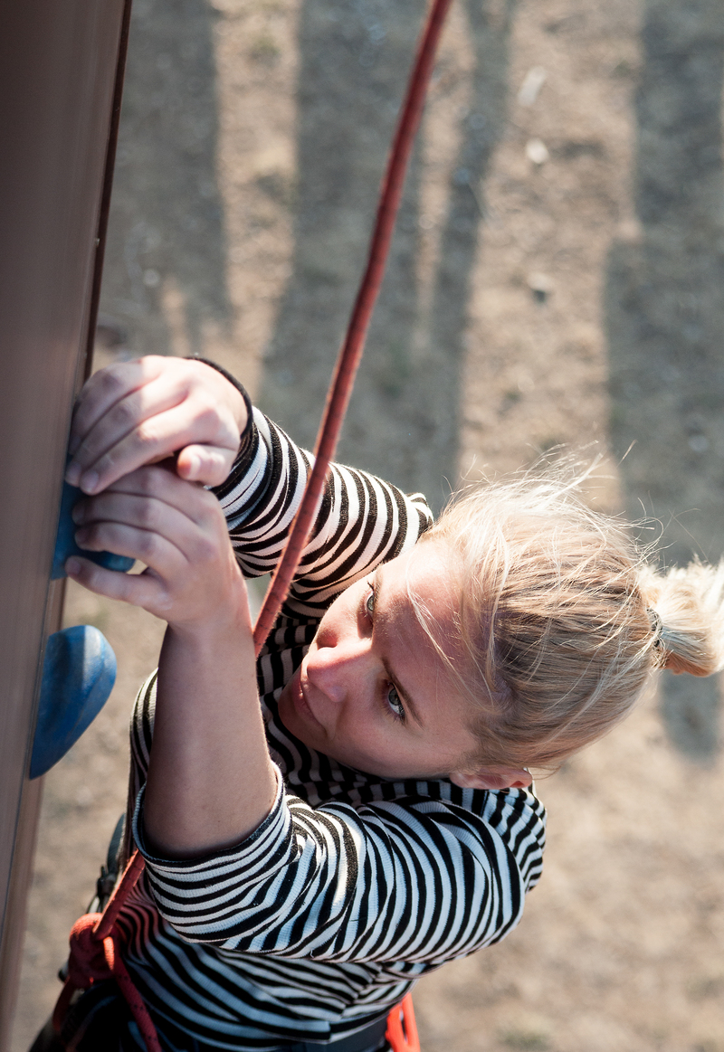 К вершинам (серия)