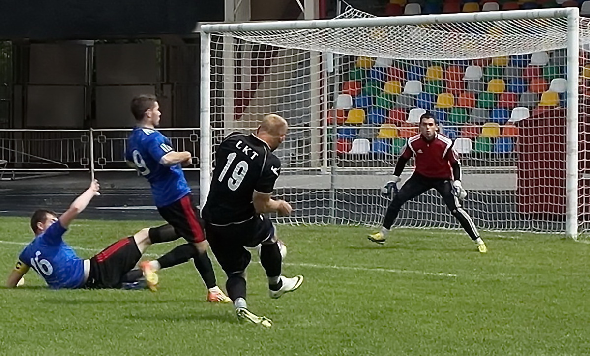 Гольовий удар.