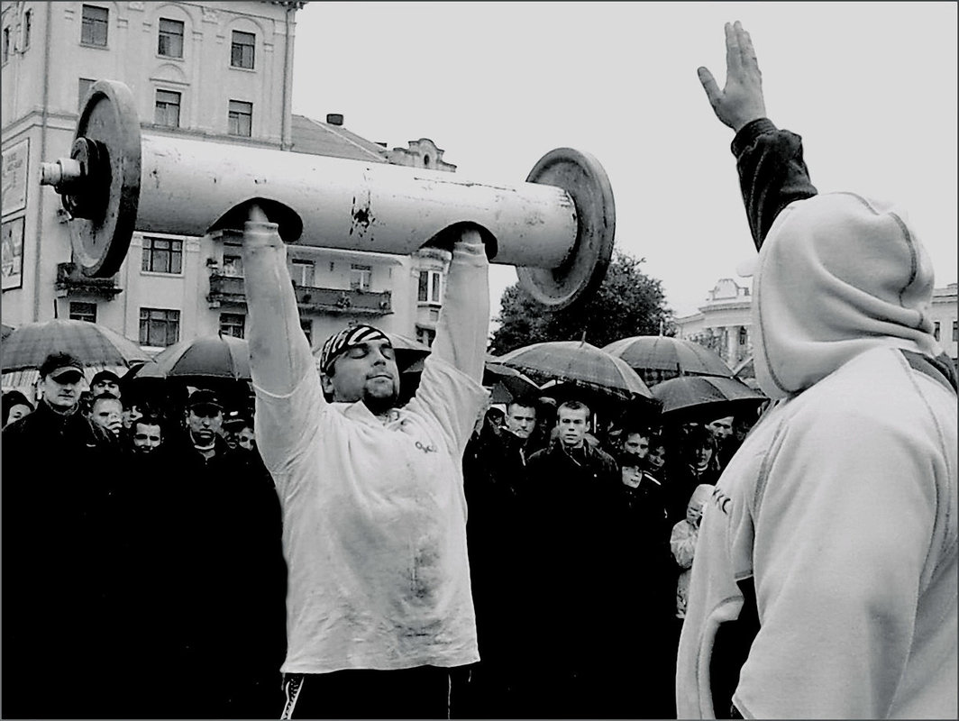 Силач Василь Вірастюк.2.