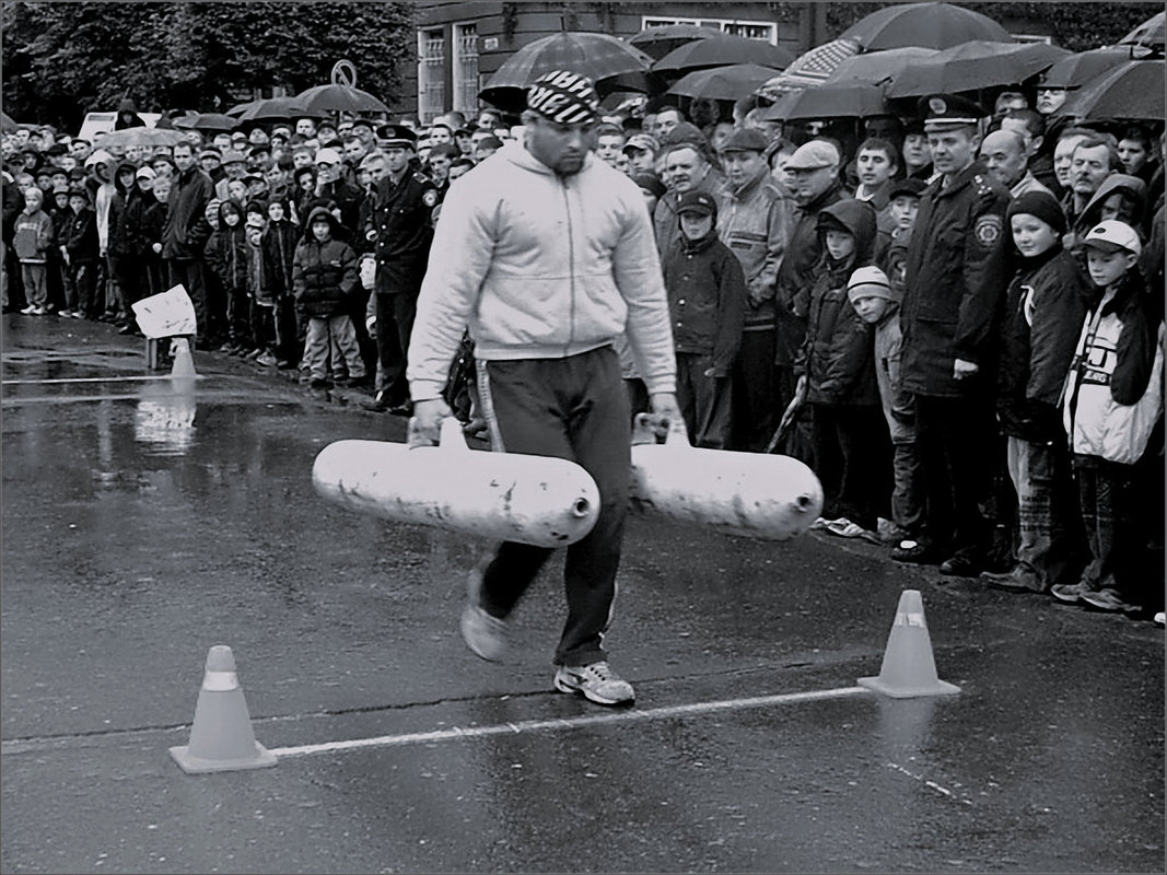 Силач Василь Вірастюк,3.