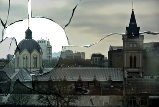 Противостояние...