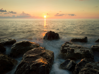Підкрався вечір непомітно...