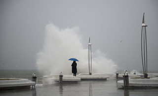 Одинокий шторм