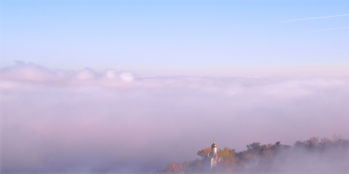 Монастырский остров в тумане...