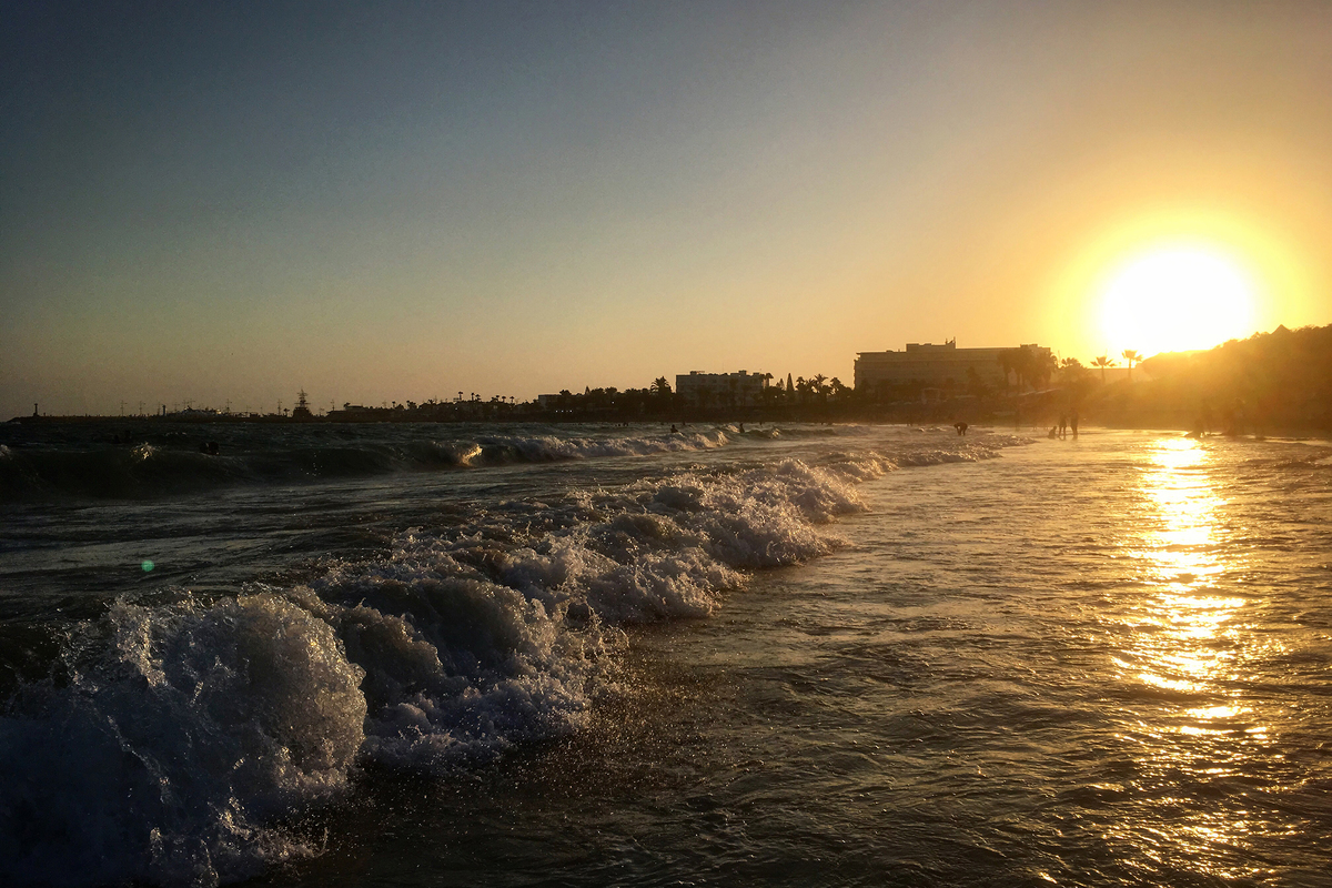 Средиземный закат...