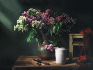 Still life with lilac and old scissors