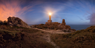 Світло в ночі