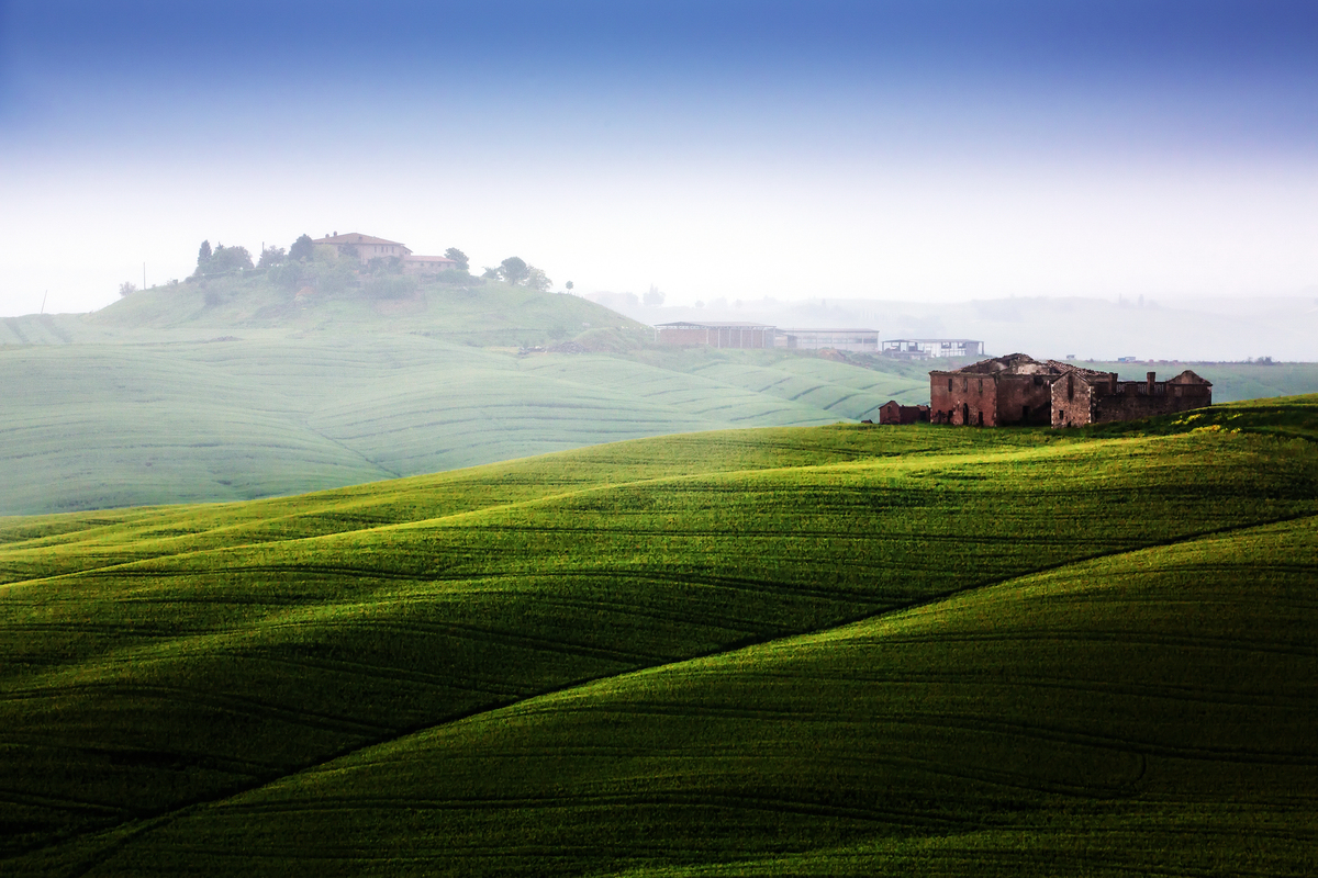 Tuscan countryside 9