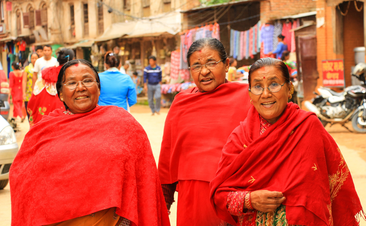 три подруги