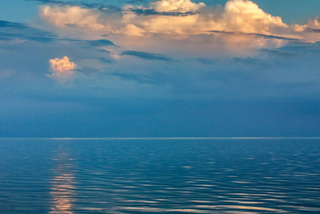 Синяя гладь