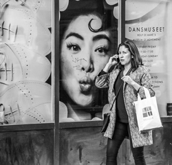 Ці губи навпроти