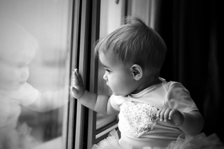 и большой мир за окошком