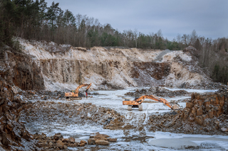 Базальтовий кар'єр