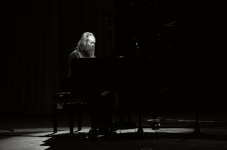 Любомир Мельник