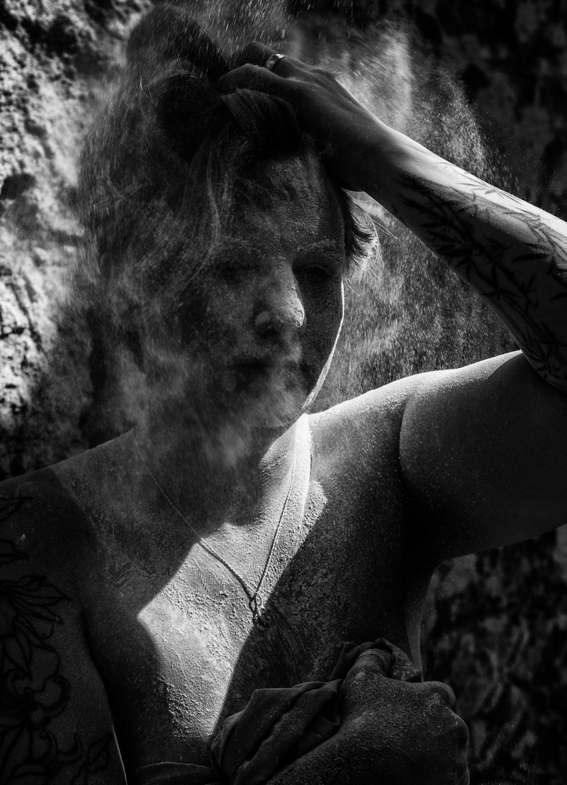 женский портрет в солнечный  день-4