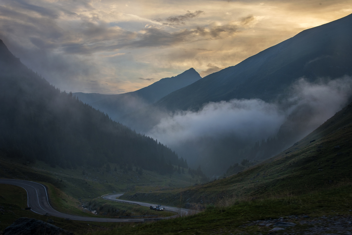 Вечір в горах