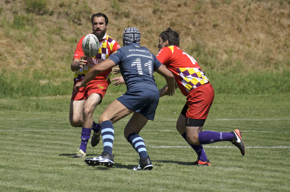 На полі ветерани/Хто спритніше