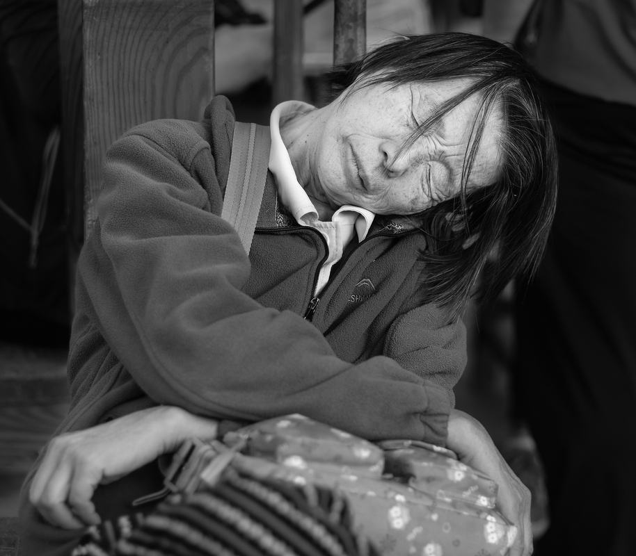 Хай світ зачекає.