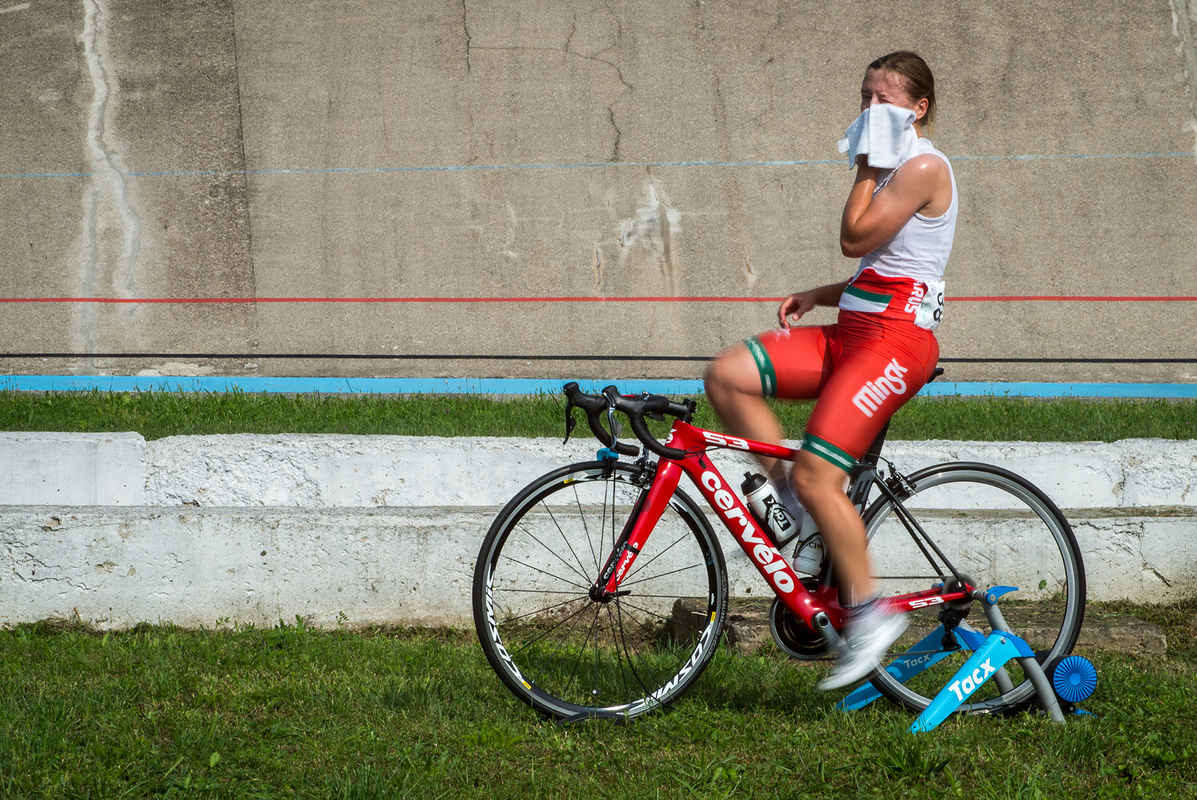Blue line of velodrom 2